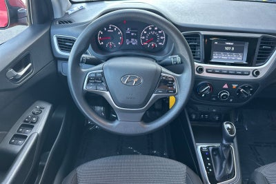 2022 Hyundai Accent SE