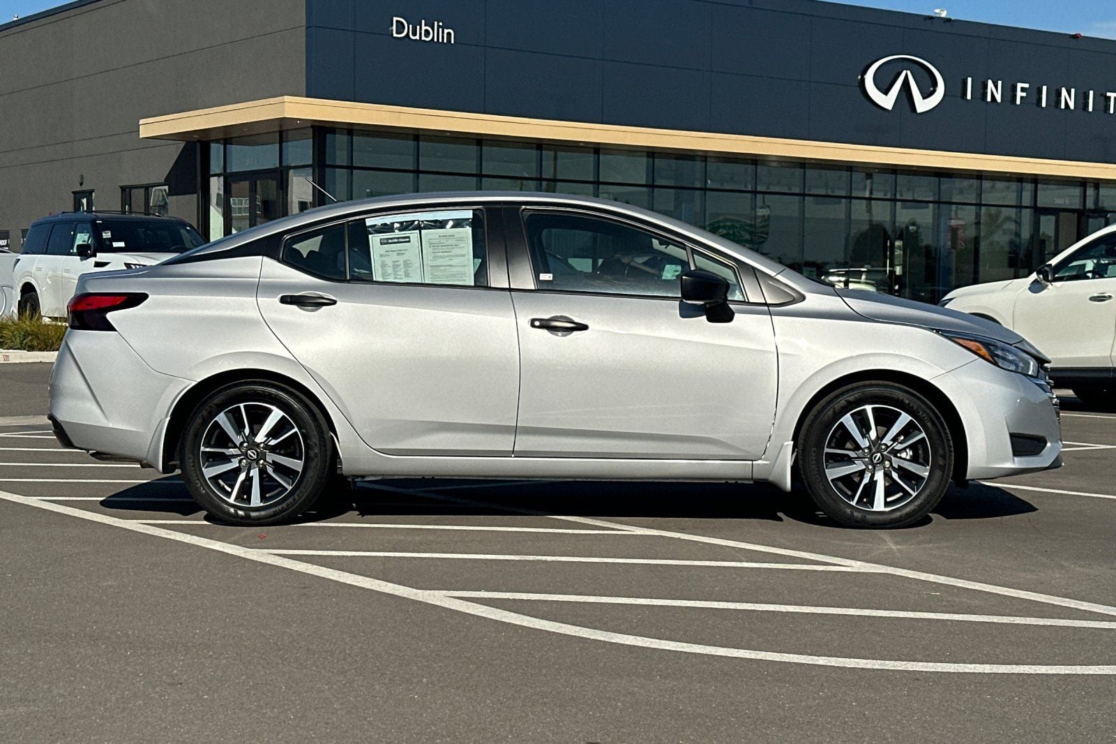 2025 Nissan Versa 1.6 S