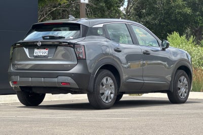 2025 Nissan Kicks S