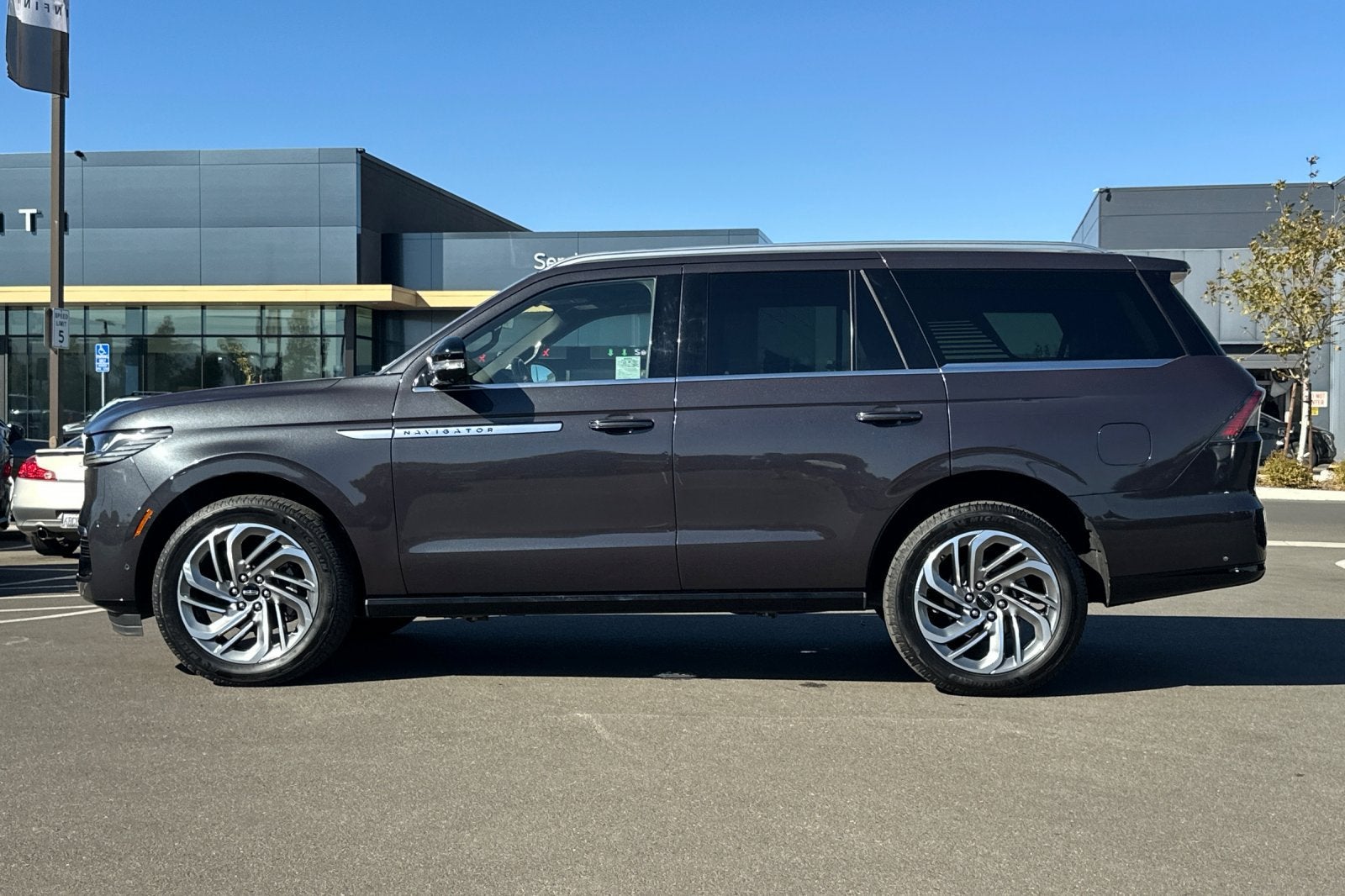 2025 Lincoln Navigator Reserve