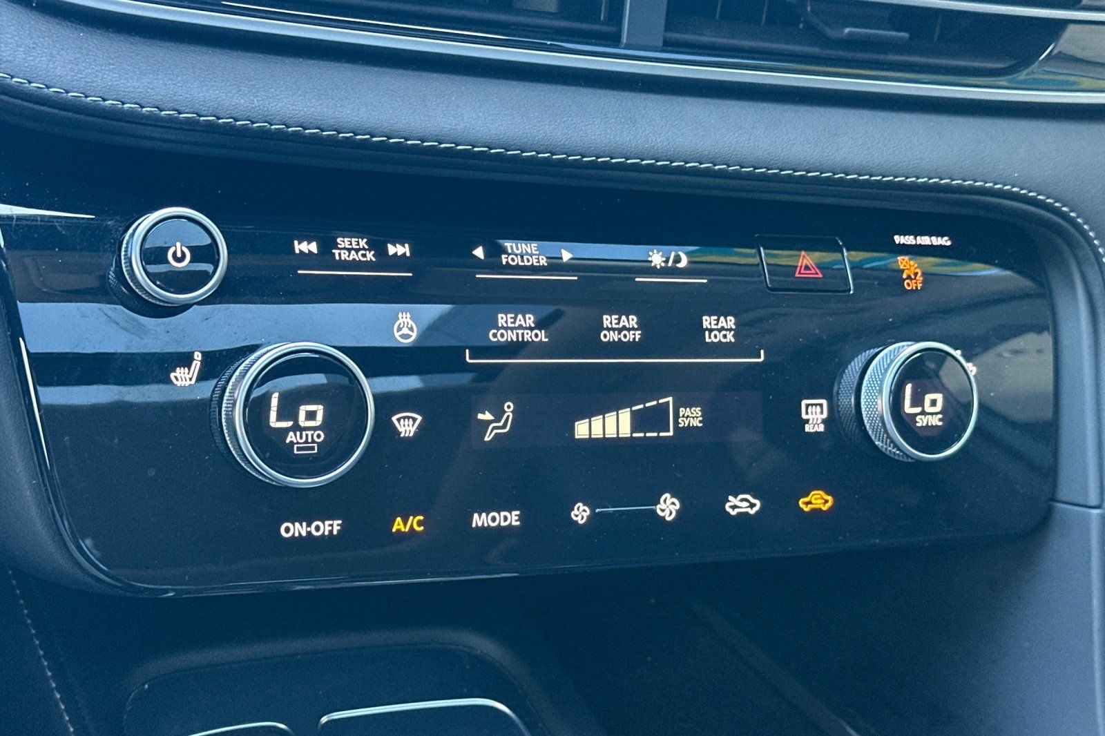 2025 INFINITI QX60 PURE