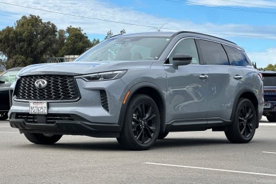 2025 INFINITI QX60 LUXE