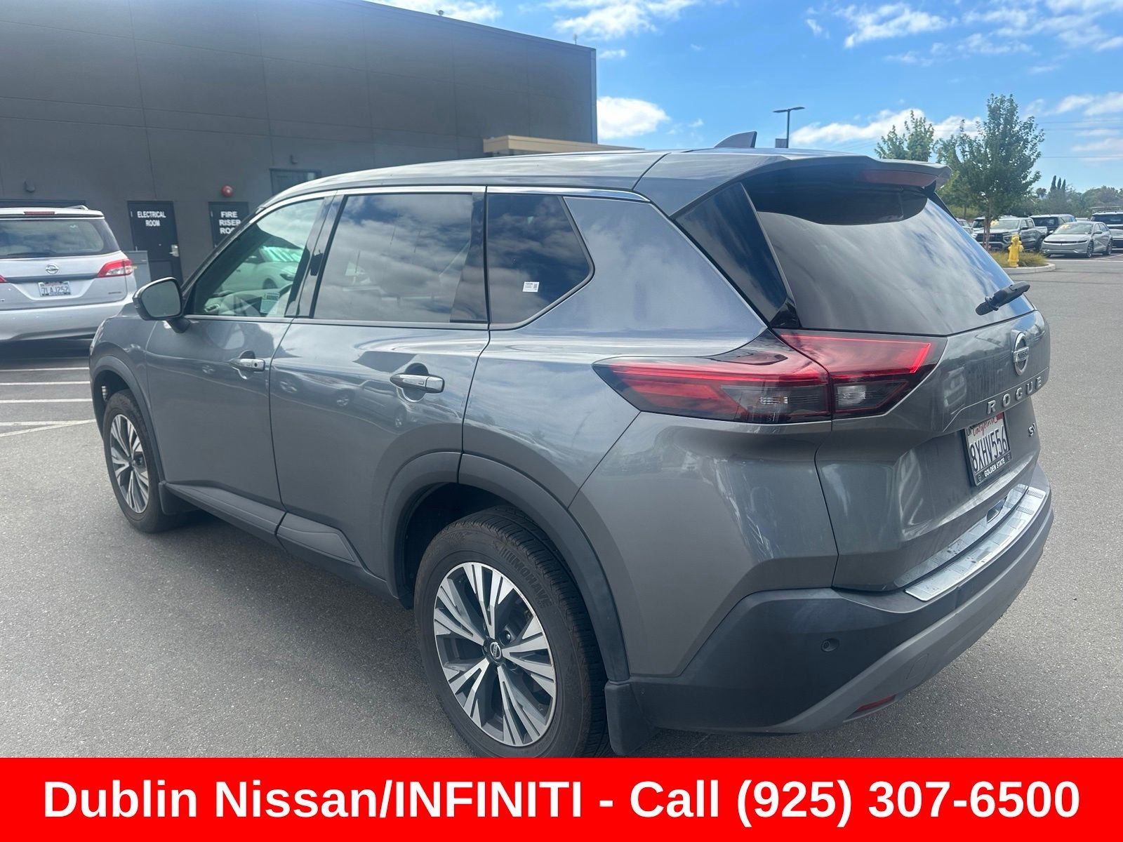 2021 Nissan Rogue SV