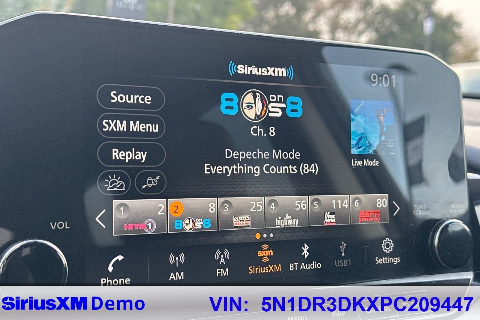 2023 Nissan Pathfinder Platinum