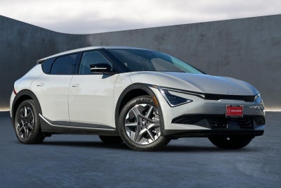 2025 Kia EV6 Light