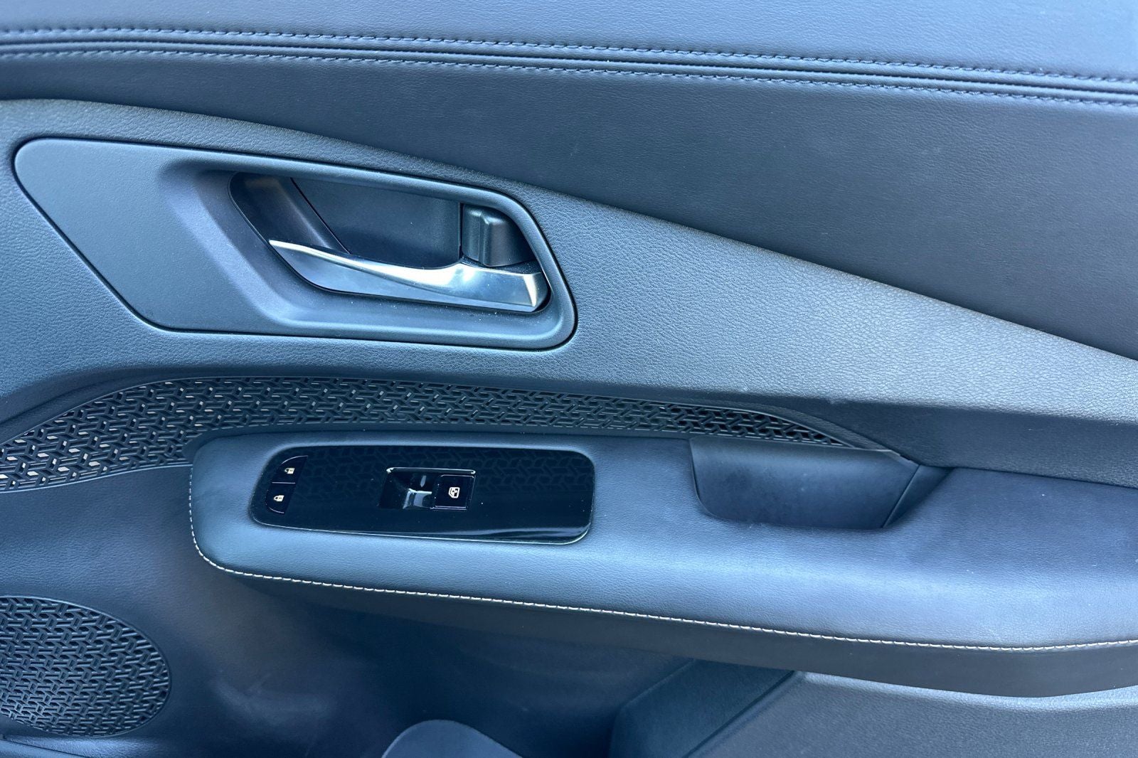 2023 Nissan Ariya EMPOWER+