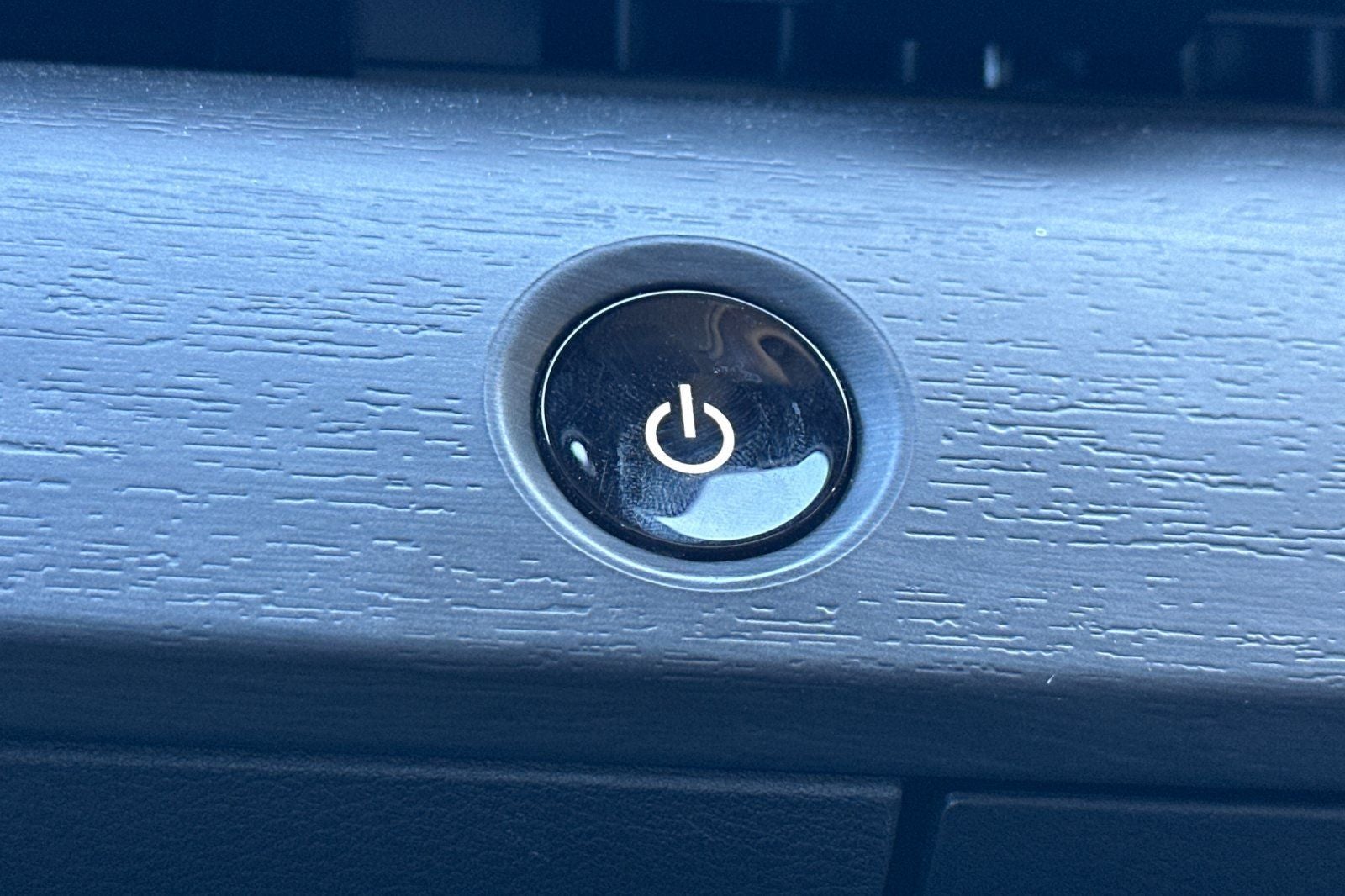 2023 Nissan Ariya EMPOWER+