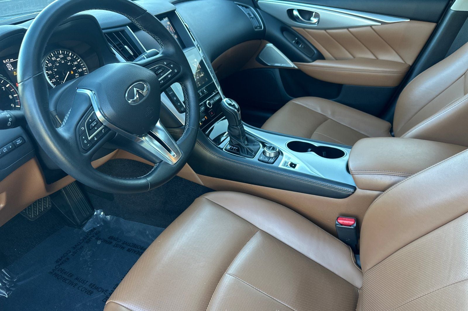 2023 INFINITI Q50 LUXE