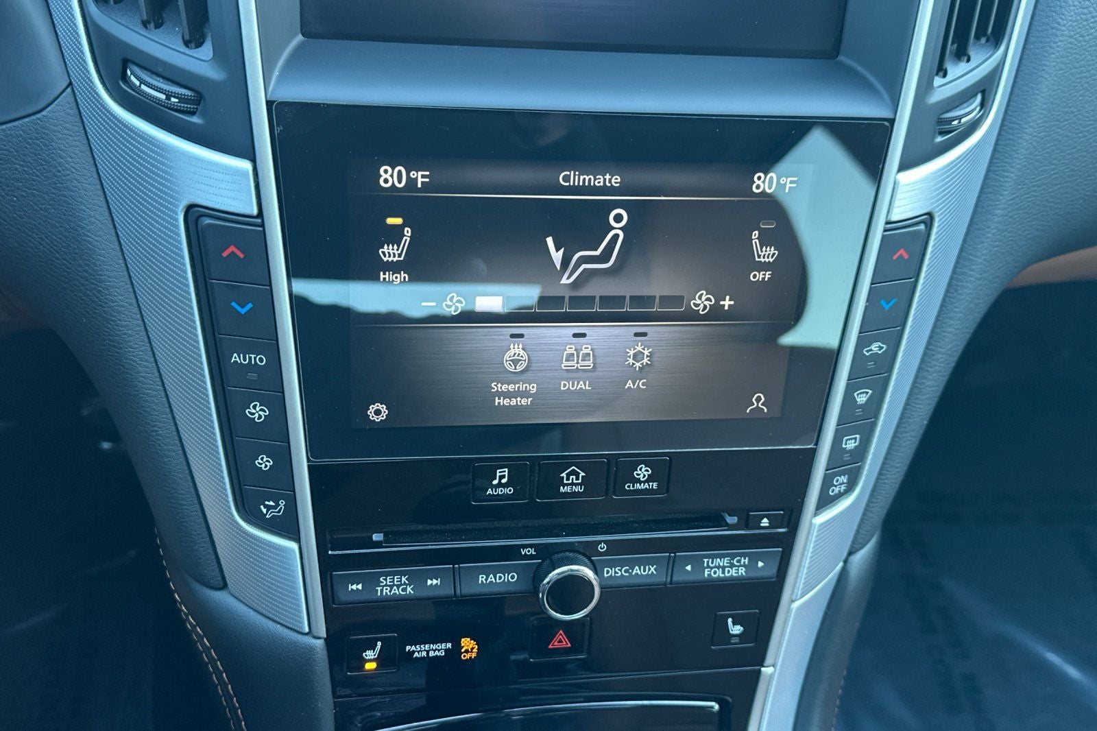 2023 INFINITI Q50 LUXE