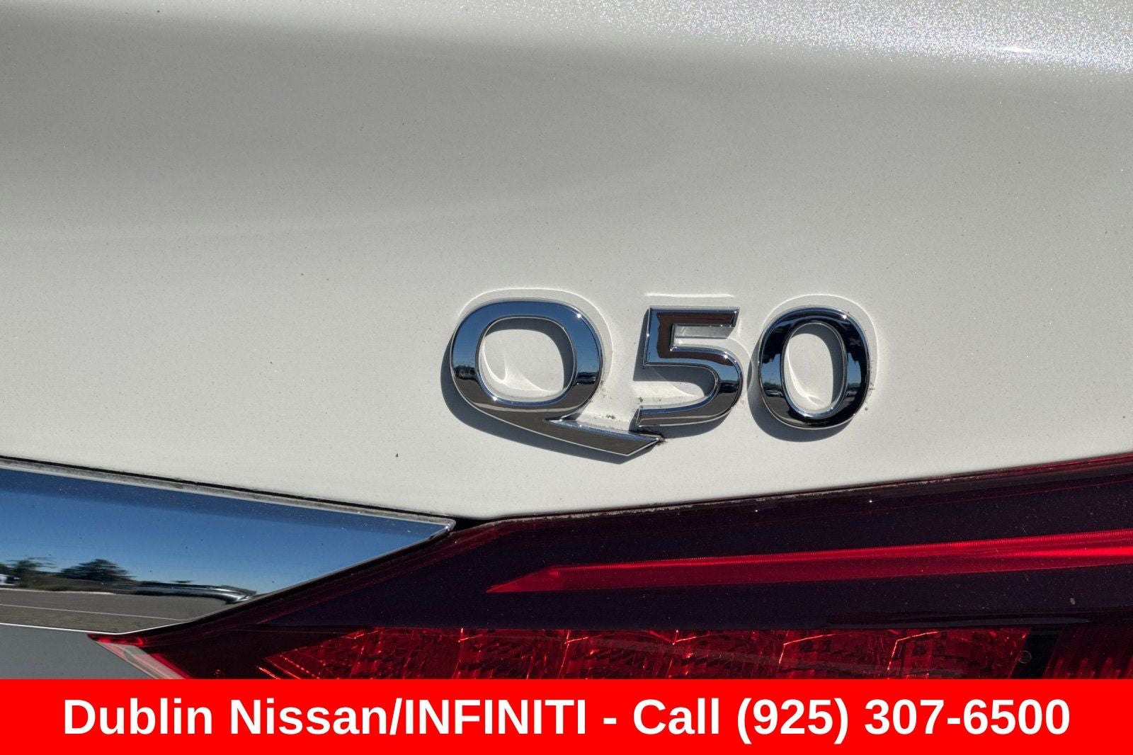 2023 INFINITI Q50 LUXE