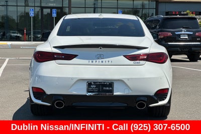 2022 INFINITI Q60 LUXE