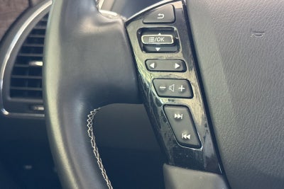 2023 INFINITI QX80 Premium Select