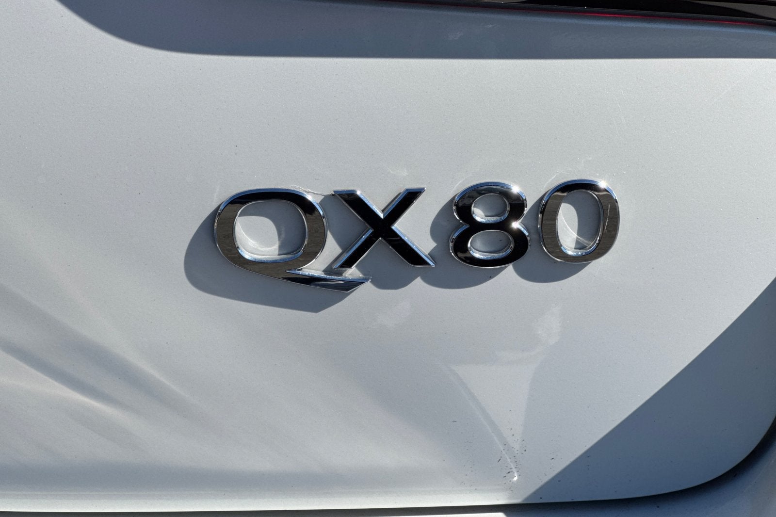 2023 INFINITI QX80 Premium Select