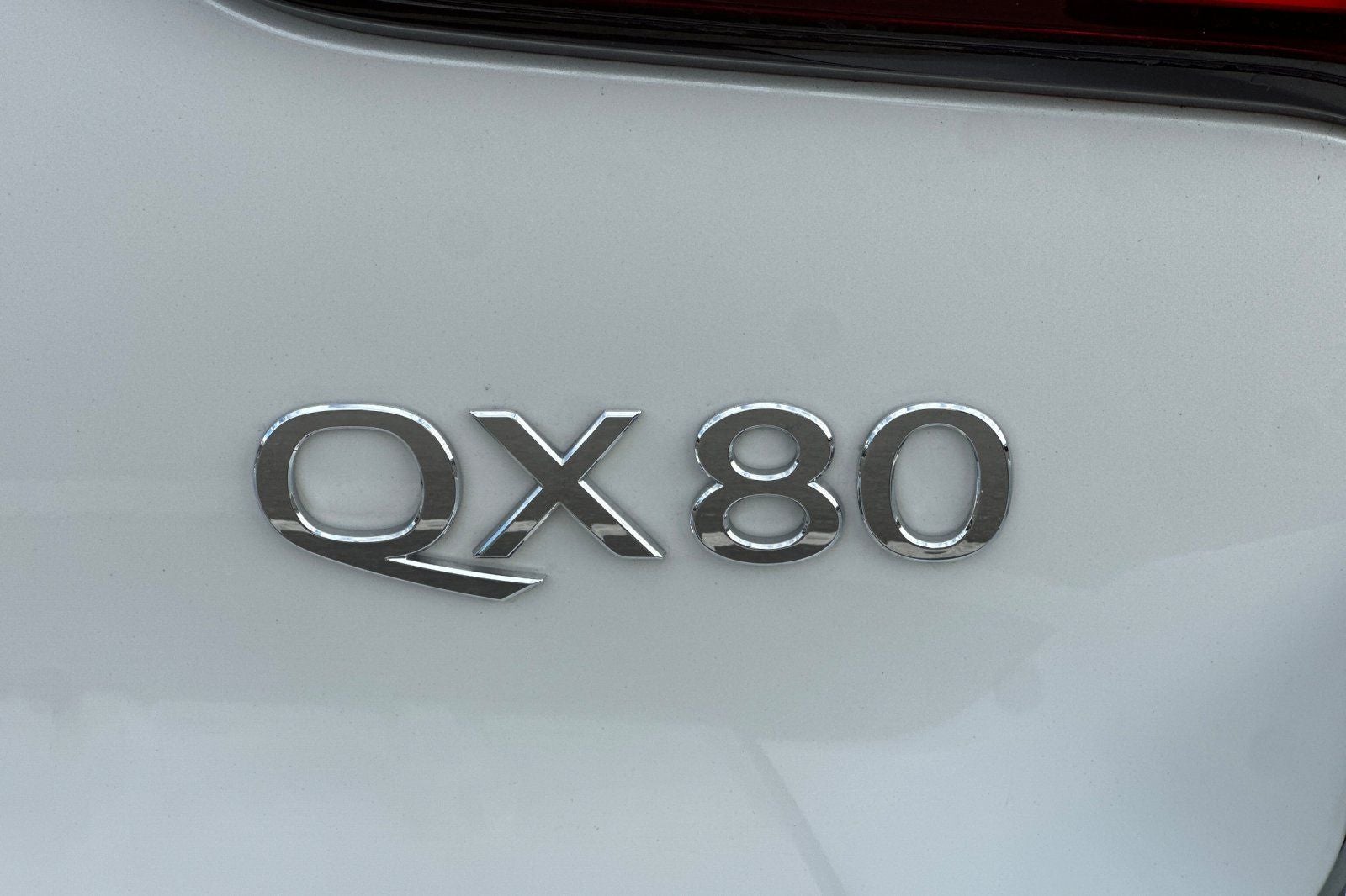 2023 INFINITI QX80 Premium Select