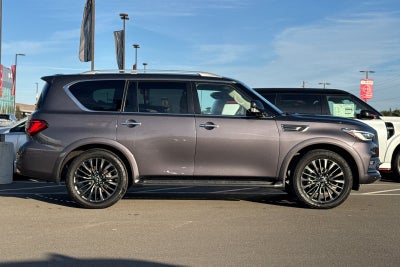 2023 INFINITI QX80 Premium Select