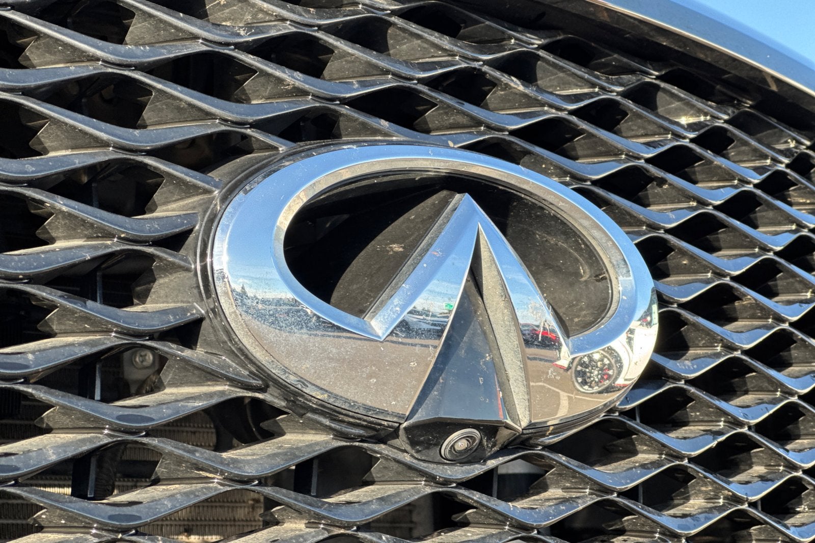 2023 INFINITI QX80 Premium Select