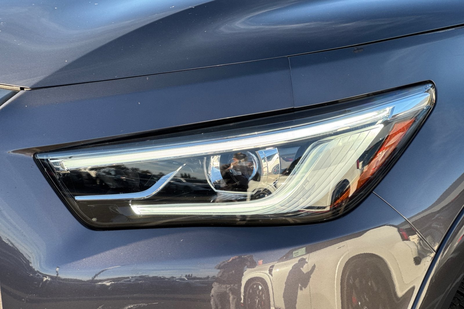 2023 INFINITI QX80 Premium Select