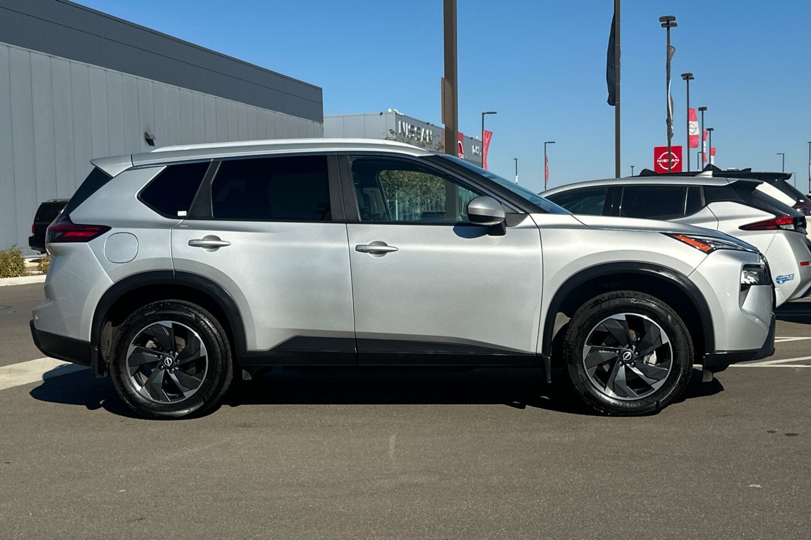 2024 Nissan Rogue SV