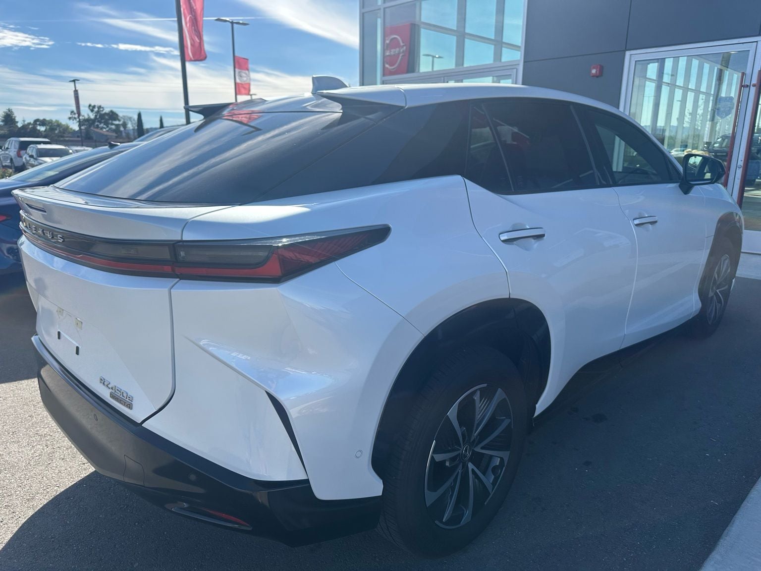 2023 Lexus RZ 450e Premium