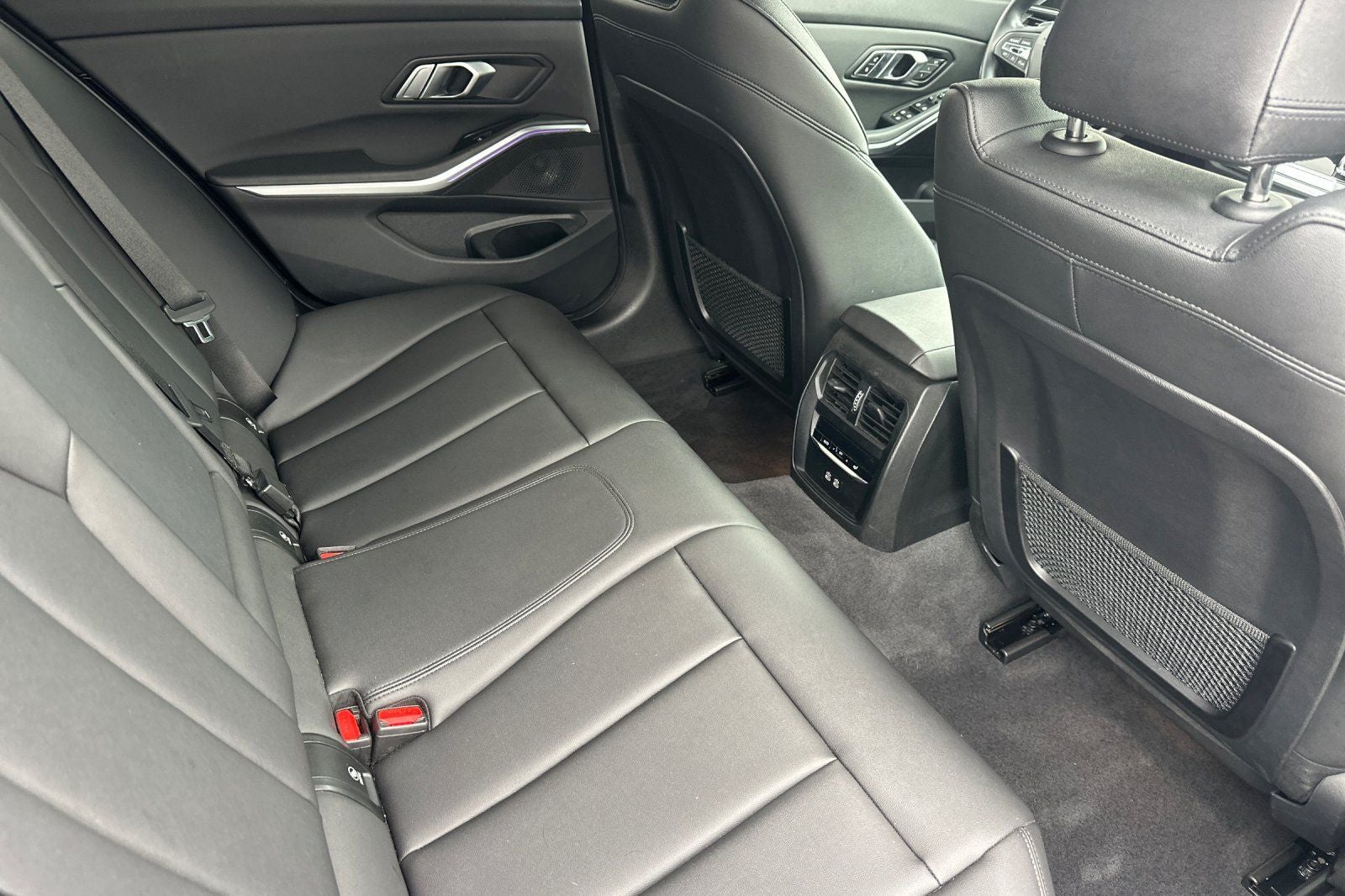 2021 BMW 3 Series 330e iPerformance