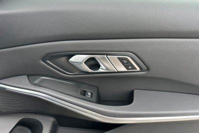 2021 BMW 3 Series 330e iPerformance