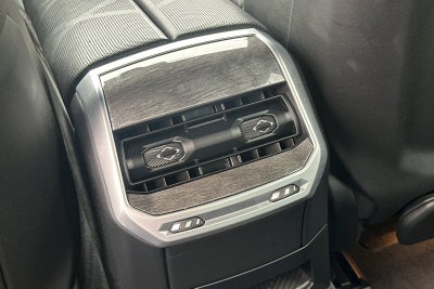 2024 BMW i7 xDrive60