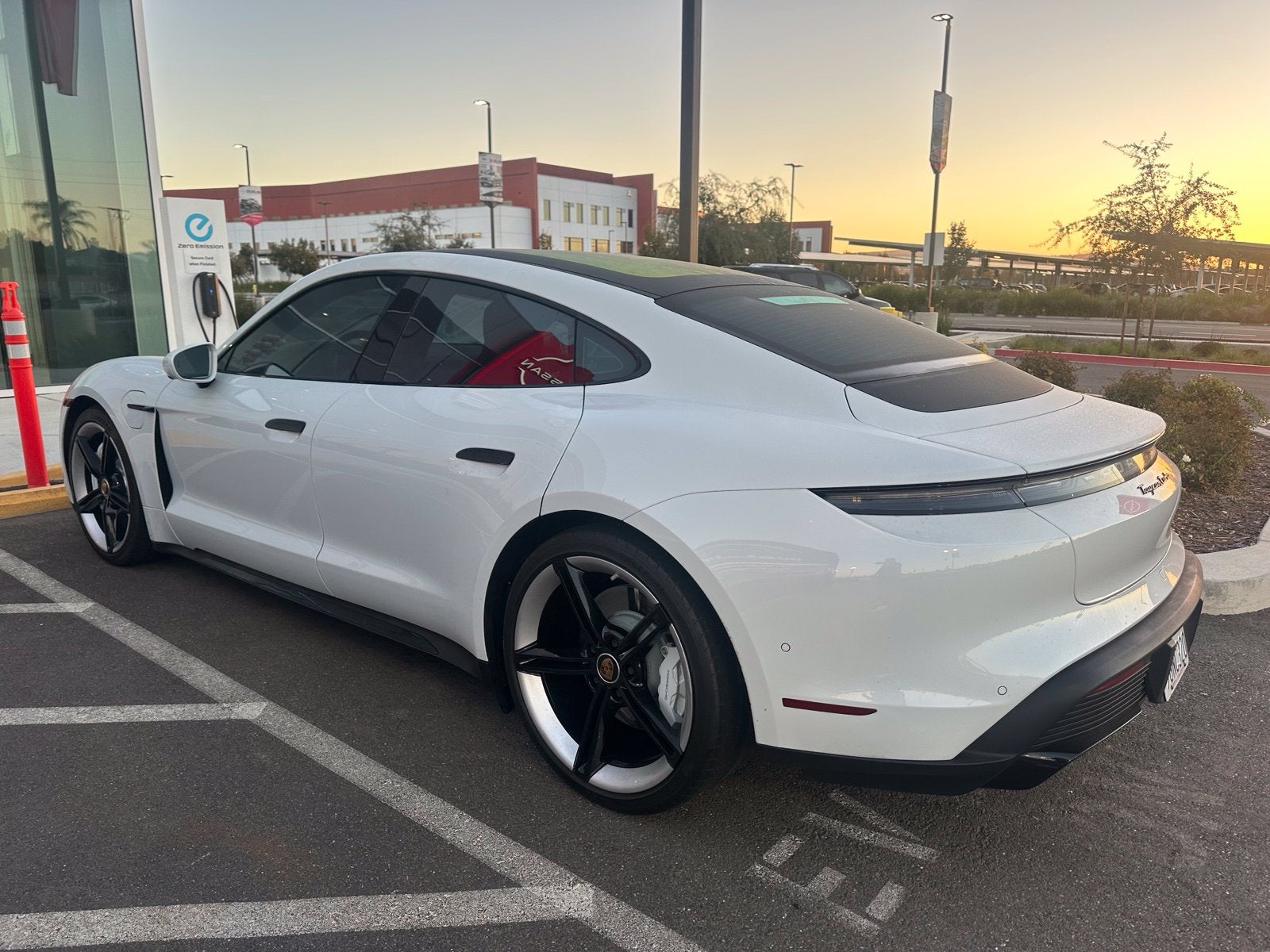 2023 Porsche Taycan Turbo