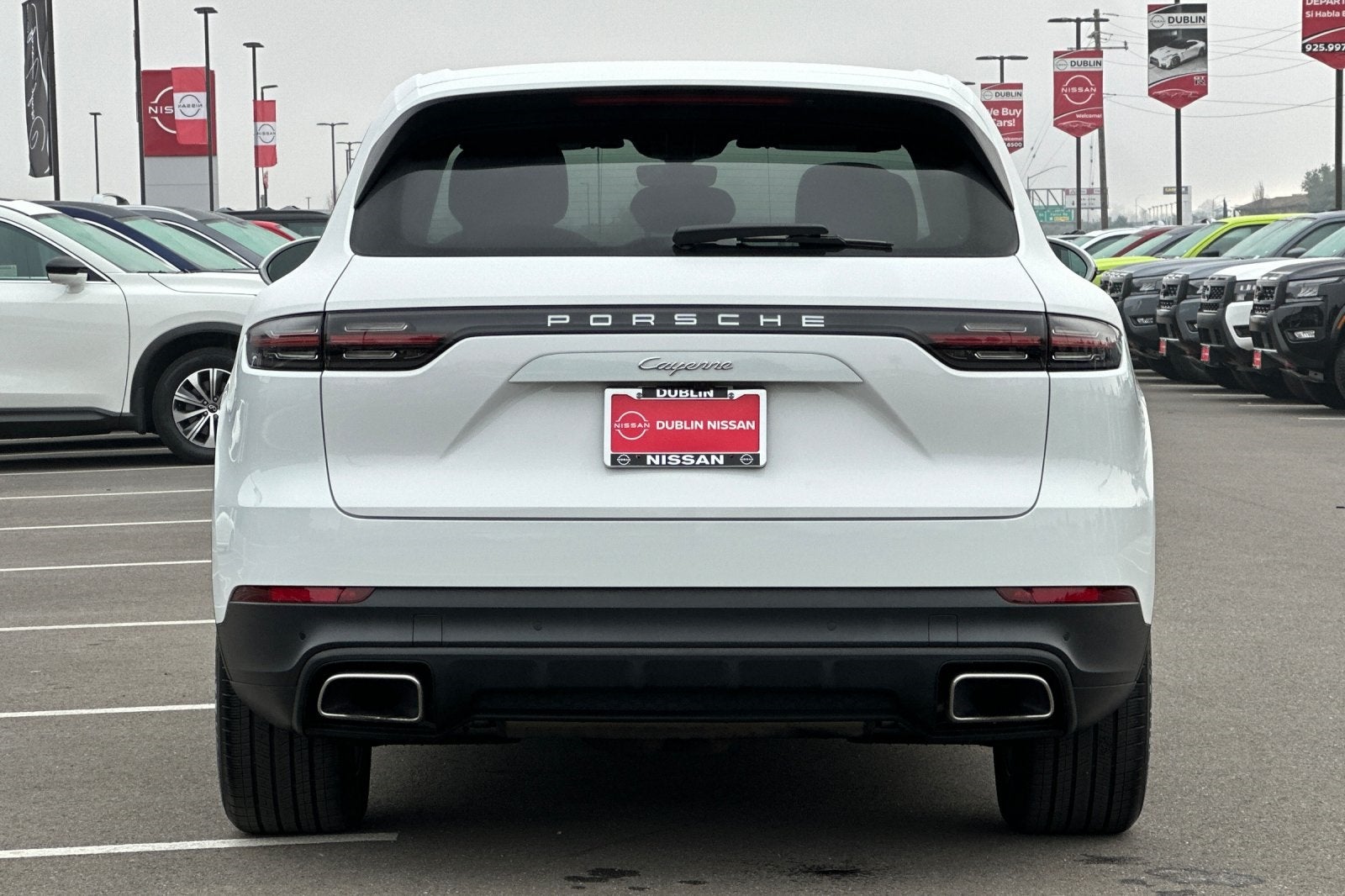 2023 Porsche Cayenne Platinum Edition